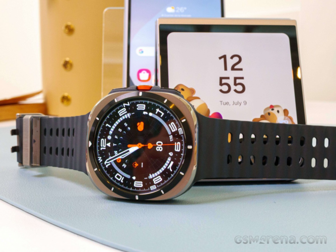 Galaxy Watch 7: cảm biến BioActive mới, tần số GPS kép, thêm bản Ultra vỏ titan có màn hình sáng 3.000 nit