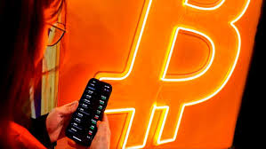 Chiến Dịch Crypto Clipper Mới: Khi Tin Tặc Không Chỉ Phát Tán Mã Độc Mà Còn Mua Bán Niềm Tin Trên Internet