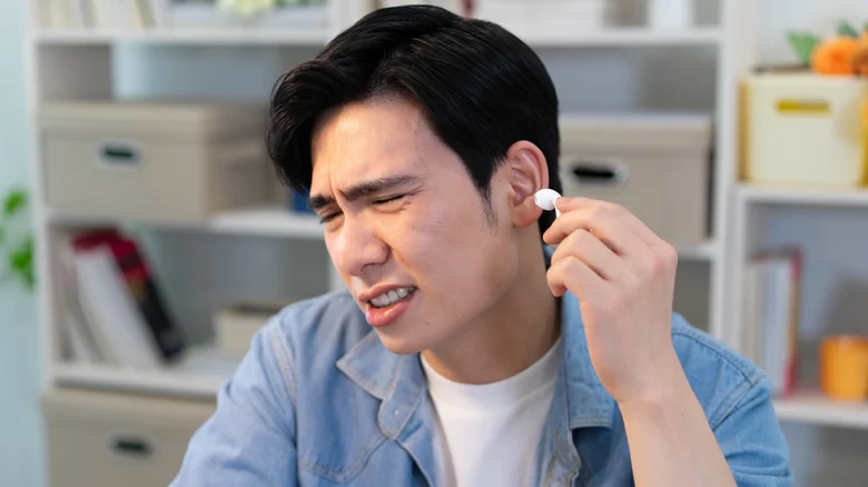 Dùng tai nghe chống ồn ANC: Bỏ ngay 3 thói quen này nếu không muốn nhanh hỏng tai nghe và hại thính lực