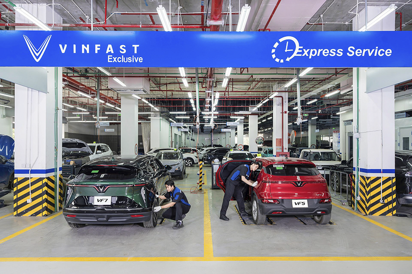 Sau hạ tầng sạc, VinFast hóa giải tiếp nỗi lo xưởng dịch vụ của chủ xe điện