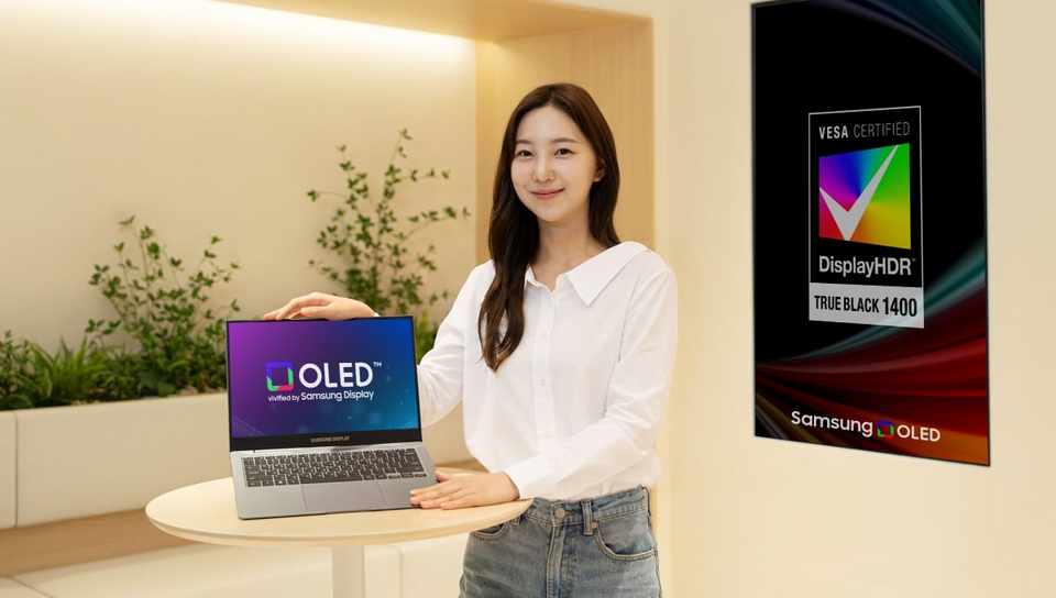 Màn hình OLED đạt cột mốc lịch sử, độ sáng toàn màn hình lần đầu vượt màn hình LED
