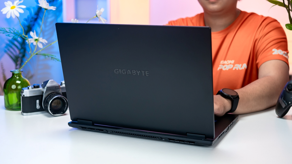 Gigabyte A16 | Laptop Gaming mạnh mẽ, chinh phục các cấu hình khó