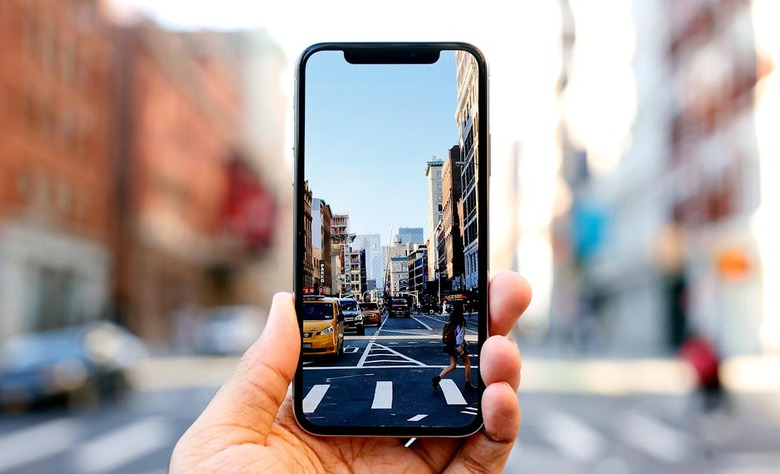 Apple tuyên bố iPhone X đã trở thành sản phẩm lỗi thời