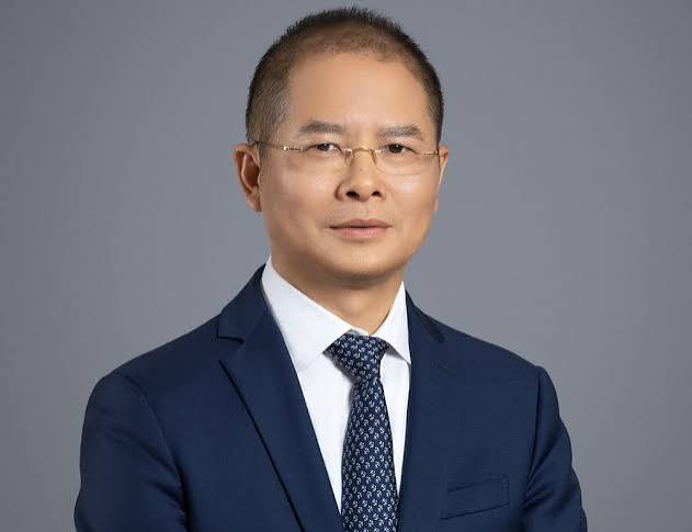 AI Trung Quốc phải tăng tốc, Chủ tịch Huawei tuyên bố