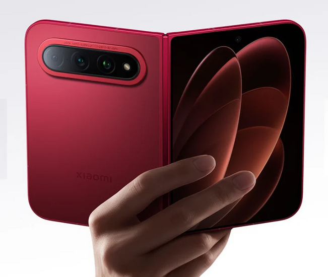 Giá thay bo mạch của điện thoại gập Xiaomi Fold gần bằng một chiếc iPhone mới