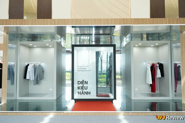 Tủ chăm sóc quần áo thông minh LG Styler thế hệ mới ra mắt tại Việt Nam: nhiều nâng cấp, tích hợp cả bàn là hơi nước cầm tay