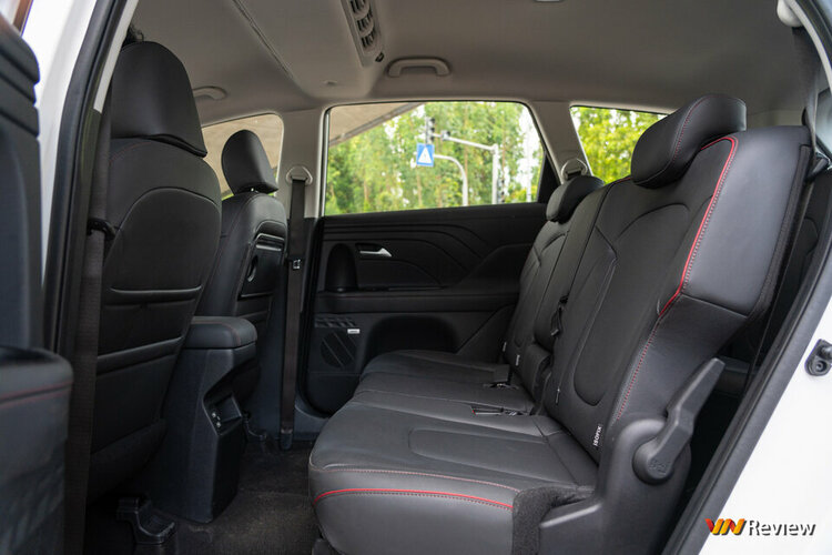 Hyundai Stargazer X - 51.jpg Hyundai Stargazer X - 51.jpg