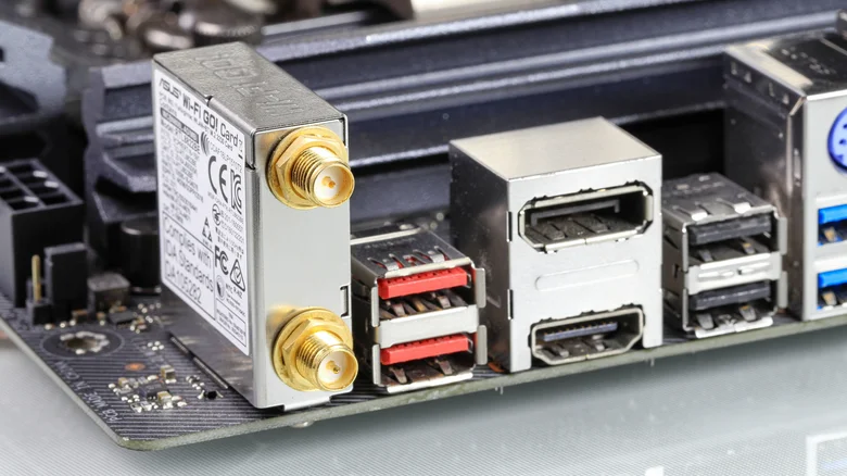 Tại sao một số cổng USB có màu đỏ, có ý nghĩa như thế nào?