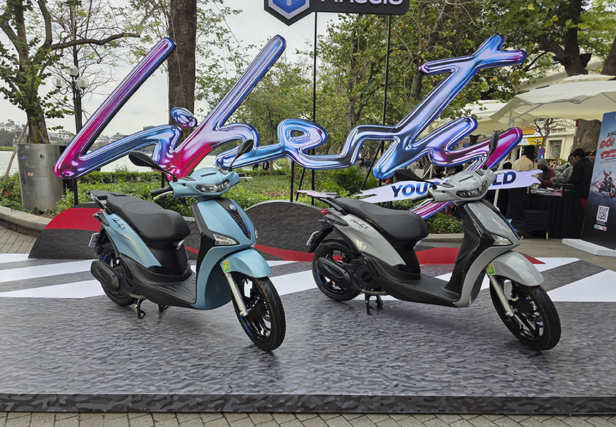 Vespa mở không gian trải nghiệm Libery 2025 gần điểm checkin “chia tay” Hàm Cá Mập