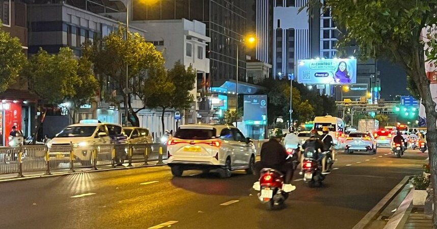 Nhiều mẫu ô tô và xe máy tại Việt Nam sắp phải dừng bán nếu không đáp ứng hạn mức tiêu thụ nhiên liệu