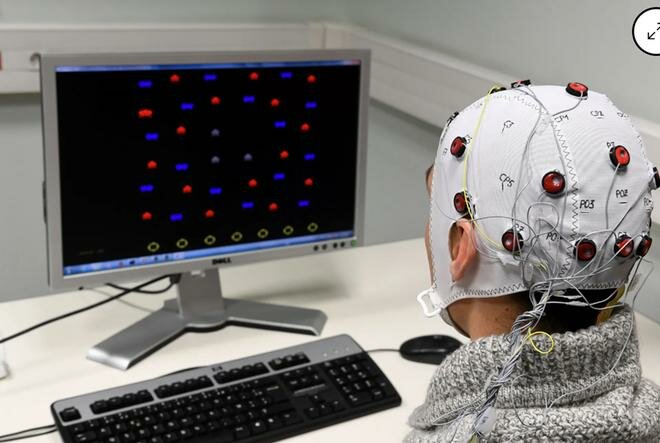 Quét não người dùng ChatGPT suốt 4 tháng, các nhà khoa học MIT phát hiện sự thật báo động: Não bộ trở nên "lười biếng", kết nối thần kinh giảm 47%