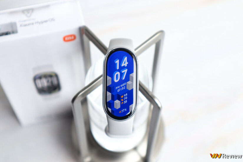 Cận cảnh Xiaomi Smart Band 10 tại Việt Nam: Màn hình "lột xác" và tham vọng định hình lại phân khúc