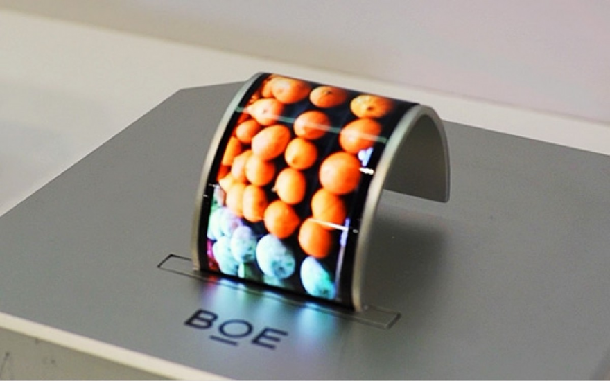 Mỹ có thể cấm nhập khẩu tấm nền OLED BOE của Trung Quốc