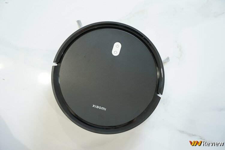Dùng thử Xiaomi Vacuum E5: Robot hút bụi lau nhà giá “giật mình” chỉ chưa tới 2 triệu đồng