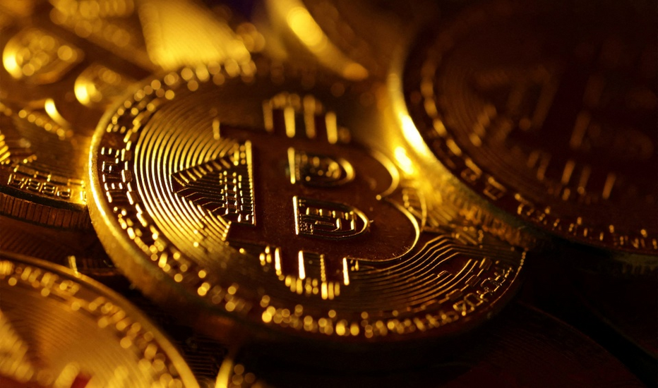 Làn sóng bán tháo Bitcoin dâng cao kỷ lục