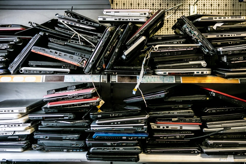 Hết thời mua laptop cũ giá rẻ