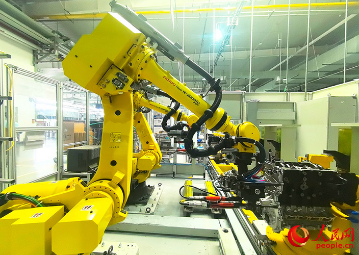 Bên trong nhà máy Trung Quốc hoàn thiện động cơ hybrid chỉ trong 53 giây