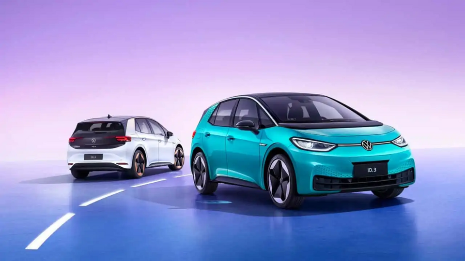 Volkswagen chuẩn bị tung 4 mẫu EV cỡ nhỏ: Canh bạc quyết định năm 2026
