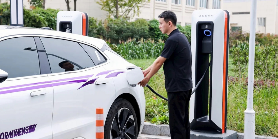 Pin xe điện mới của Geely xóa bỏ một trong những rào cản lớn nhất của người muốn mua xe điện