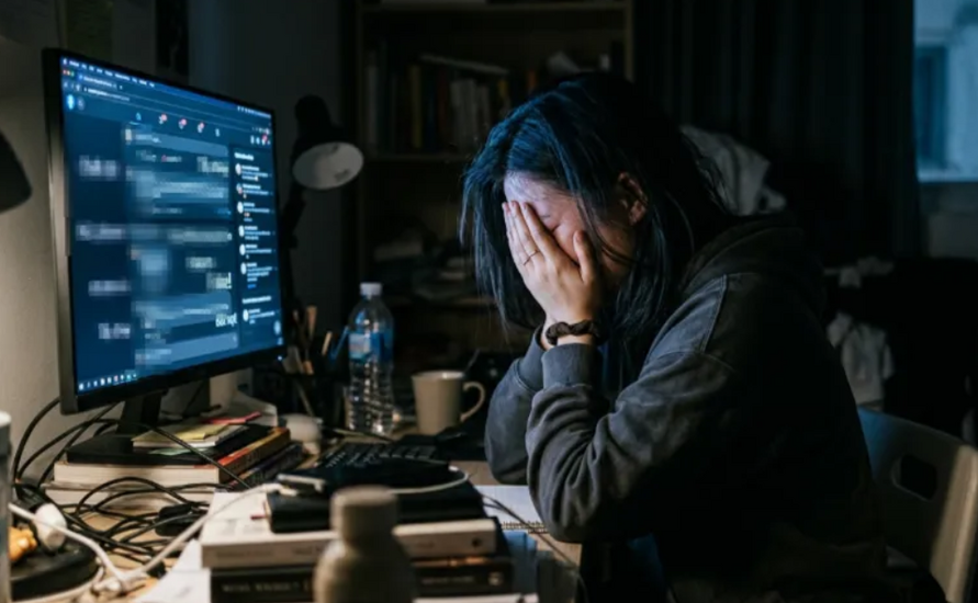 Đề xuất nâng mức xử phạt: Nói sai trên mạng có thể đối mặt án tù 7 năm