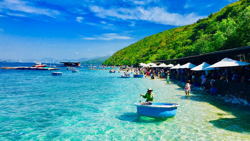 “Ngày Đôi” đang trở thành cột mốc trong thói quen đặt tour của người Việt