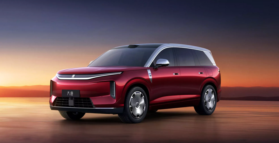 BYD ra mắt SUV điện 9 phút sạc chạy từ Hà Nội đến Đà Nẵng