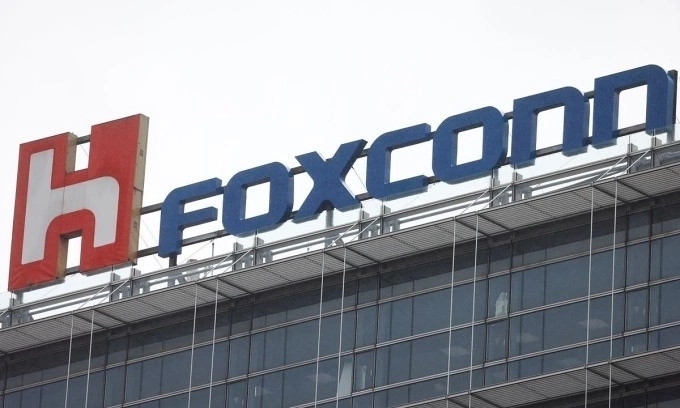 Foxconn bị hacker "gõ cửa", mã hóa 8TB dữ liệu mật có cả của Apple, Google