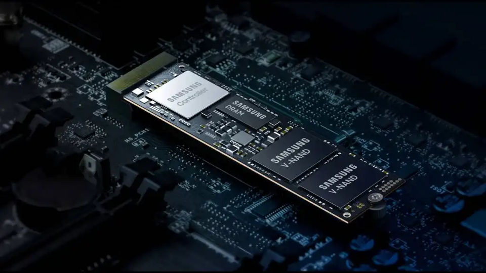 Tại sao nên lắp hai ổ SSD thay vì một ổ dung lượng lớn?