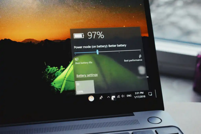 Microsoft thừa nhận driver lỗi gây hao pin Windows 11 trong nhiều năm