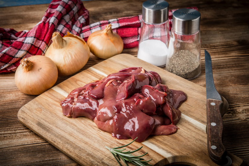 Bộ phận này của gà có cholesterol cao gấp 3 lần mỡ lợn, khoái đến mấy cũng nên tiết chế