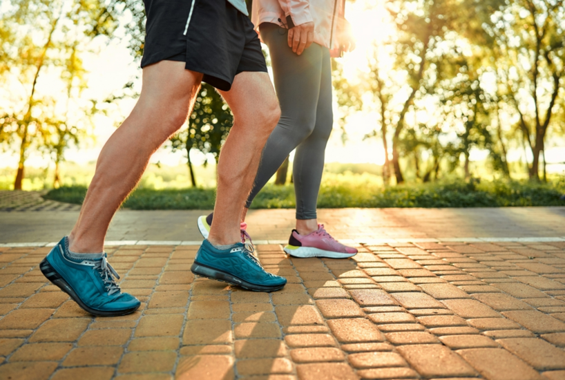 Đi bộ nhanh hay chậm tốt hơn cho tuổi thọ? Nghiên cứu thực tế đưa ra câu trả lời